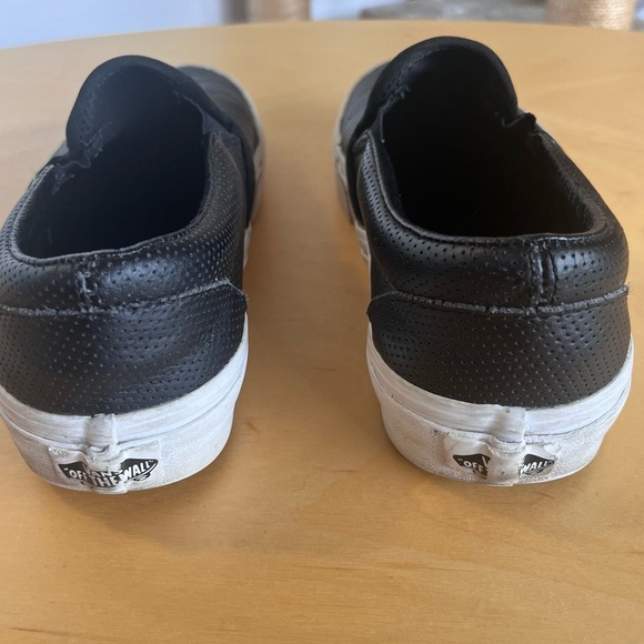 Vans Classic Slip-On Black Perforated Leather Sneaker Unisex Men’s 6 Women’s 7.5 - Picture 8 of 13
